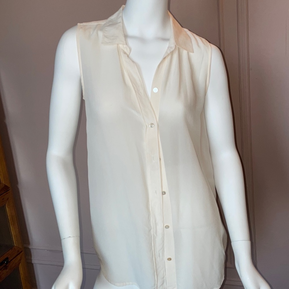 Everlane Silk shell blouse